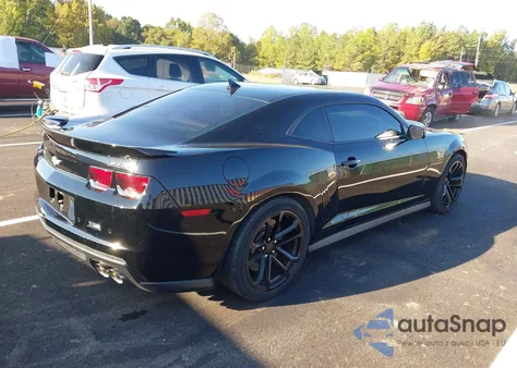2013 Chevrolet Camaro Zl1 z USA, uszkodzony, nr VIN 2G1FZ1EP0D9803679
